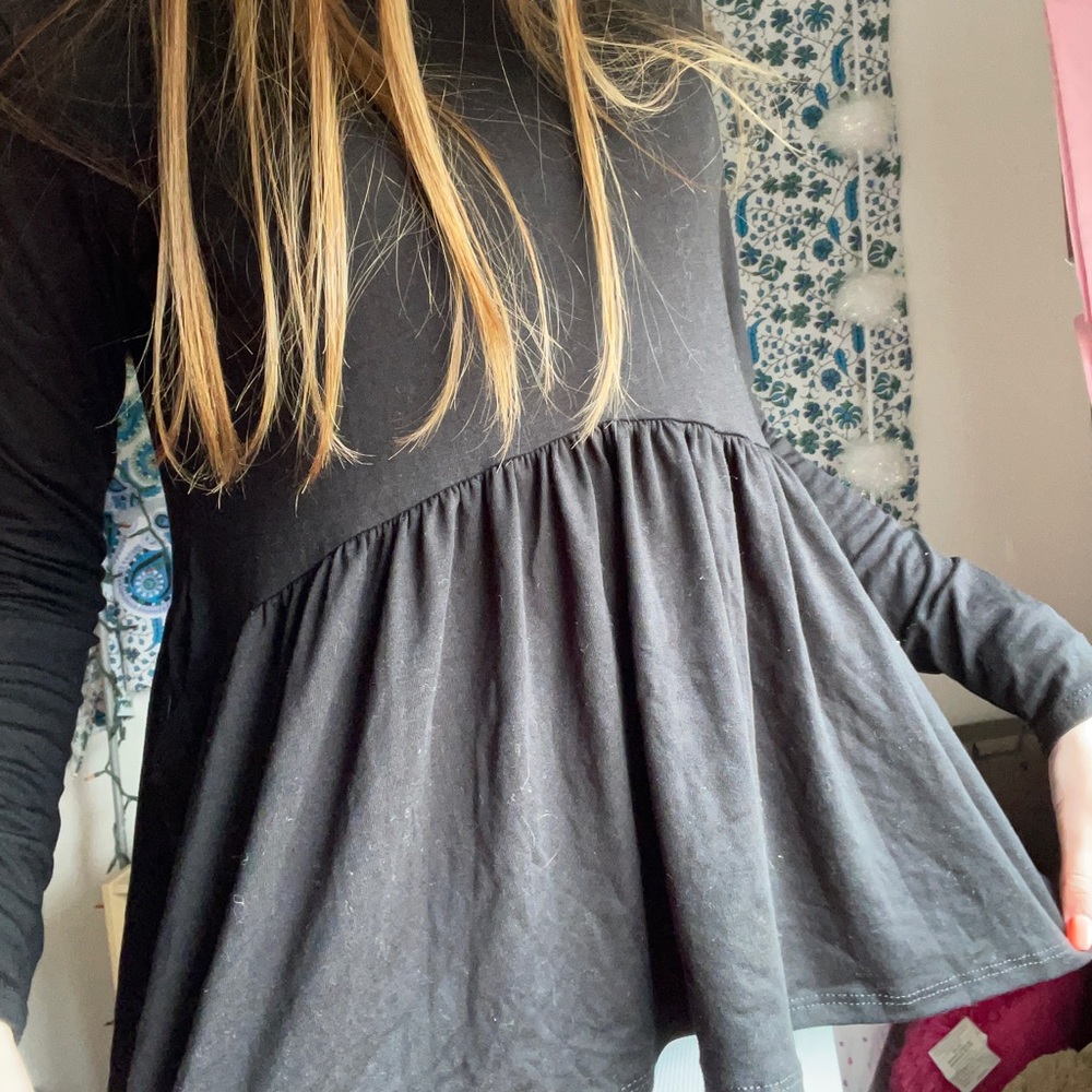 Black long sleeve top with ruffles XS